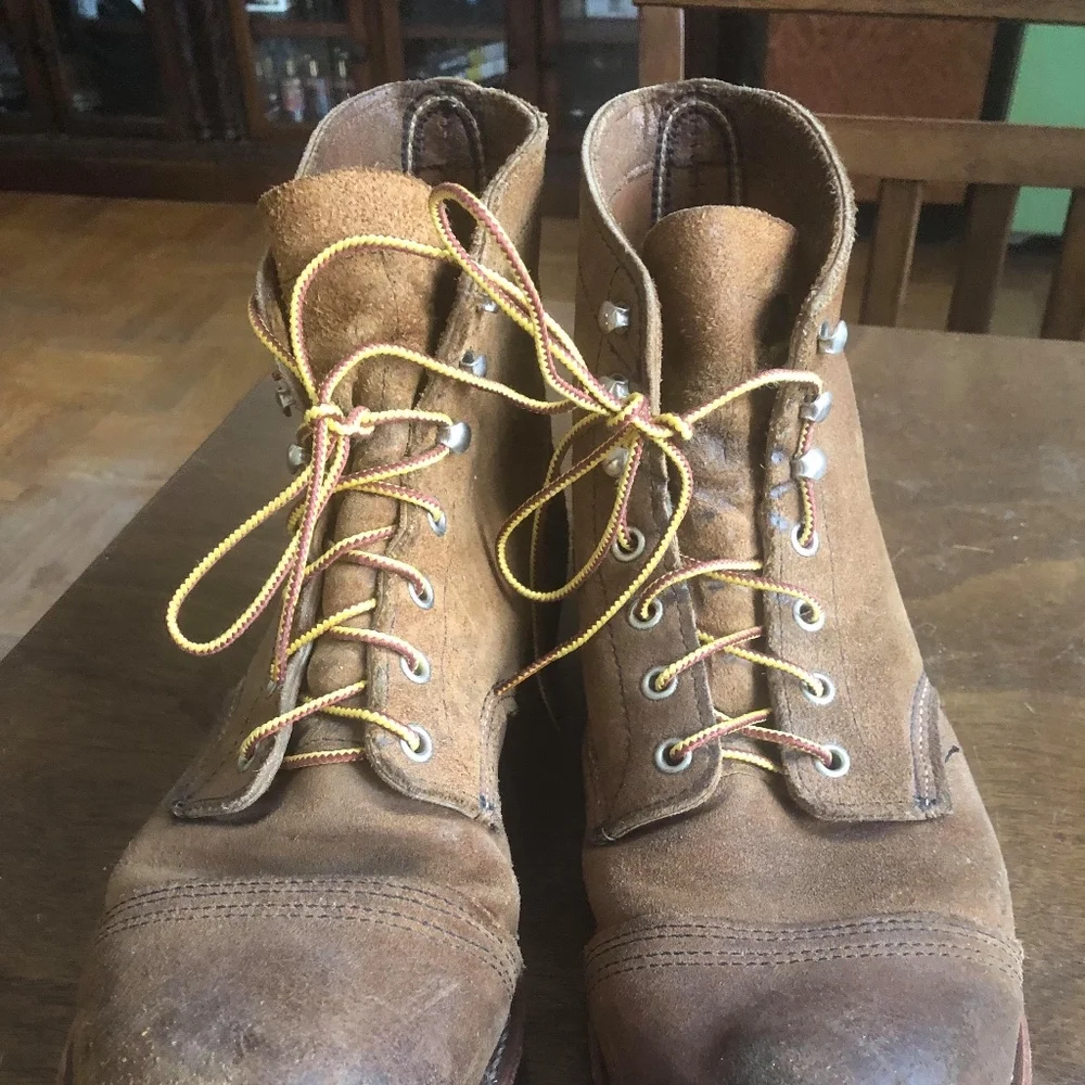 Red Wing Iron Ranger Hawthorne Muleskinner 8113